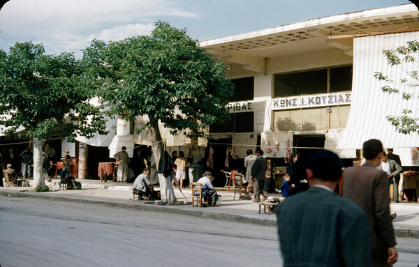 Στη Λάρισα το 1952